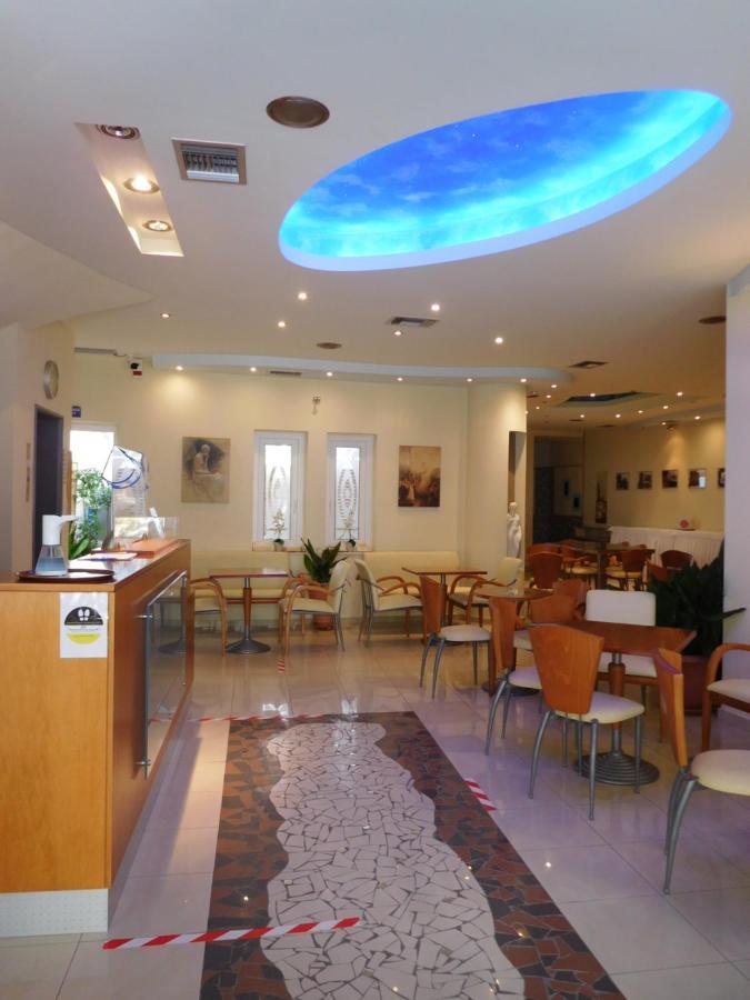 Efstratios Hotel Loutra Edipsou  ภายนอก รูปภาพ