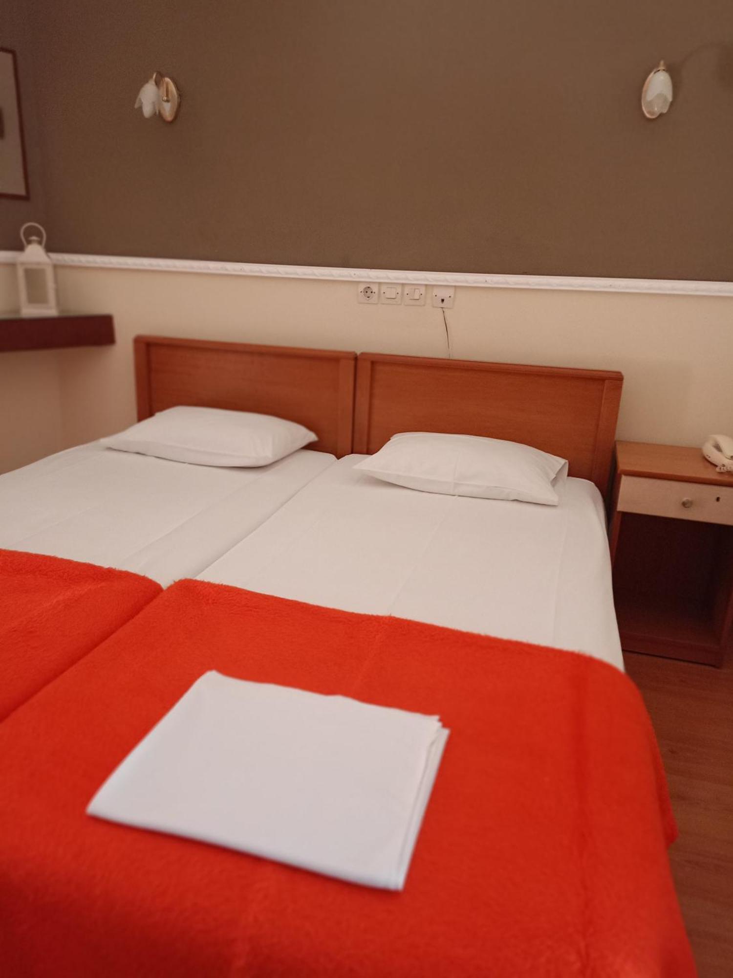Efstratios Hotel Loutra Edipsou  ภายนอก รูปภาพ