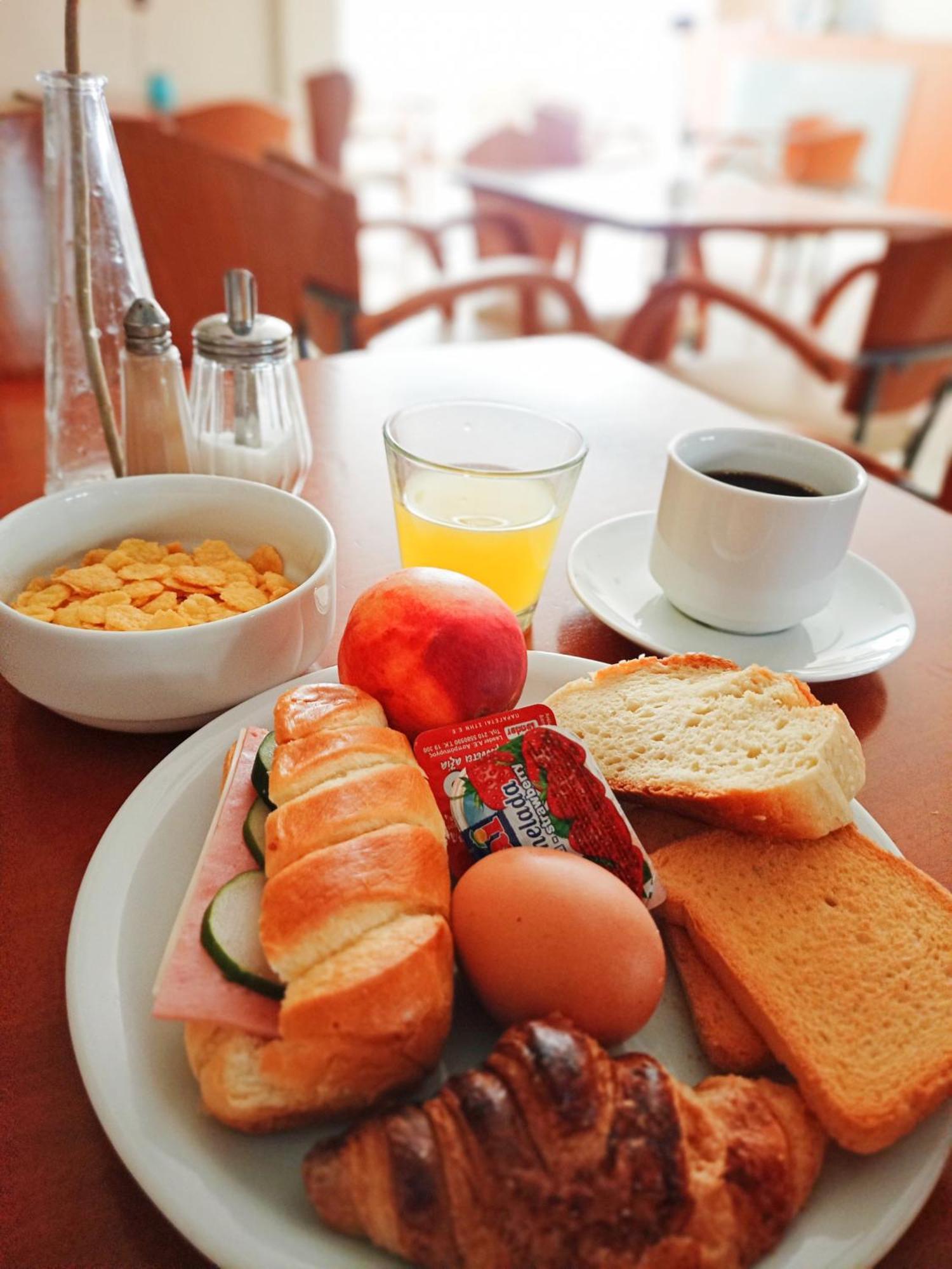 Efstratios Hotel Loutra Edipsou  ภายนอก รูปภาพ